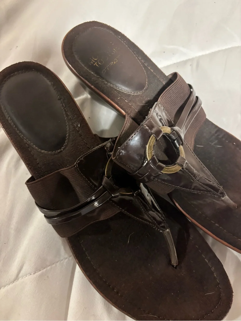 Woman’s size 8 brown sandals with small heel